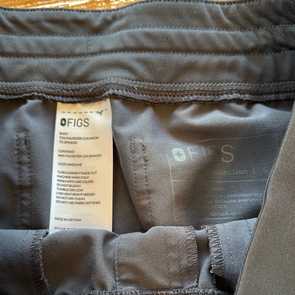 Figs Pink and Gray pants - Picture 3 of 6